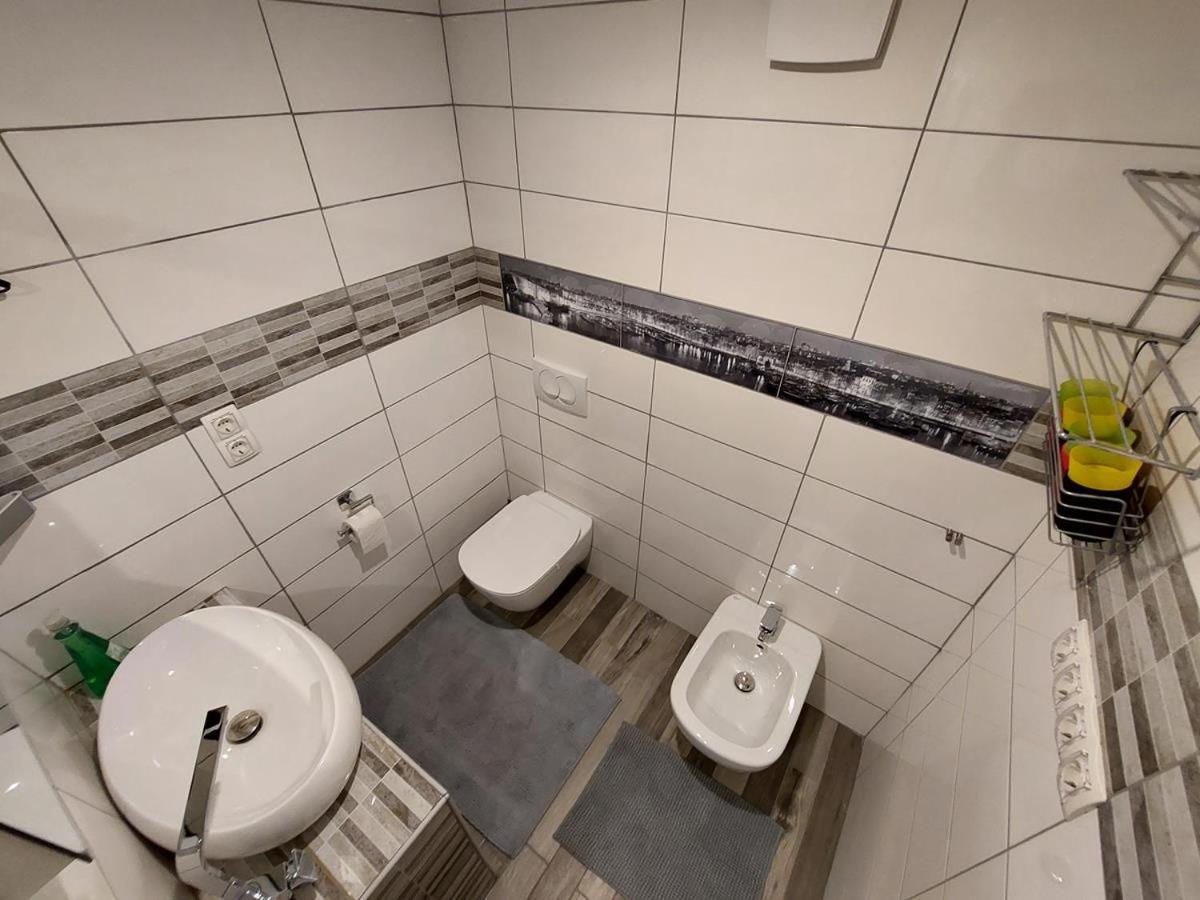 הוילה Zelezniki Tiha Dolina מראה חיצוני תמונה